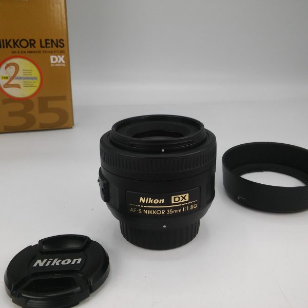 NIKON AF-S DX 35mm F1,8