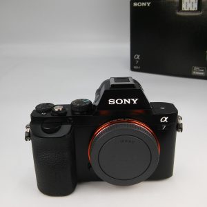 SONY ALPHA 7 (scatti 14.000)