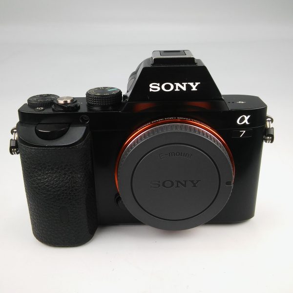 SONY ALPHA 7 (scatti 14.000) - immagine 2