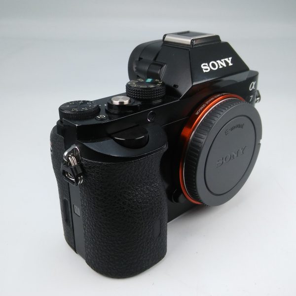 SONY ALPHA 7 (scatti 14.000) - immagine 3