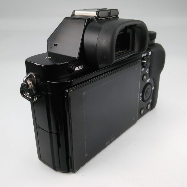 SONY ALPHA 7 (scatti 14.000) - immagine 5