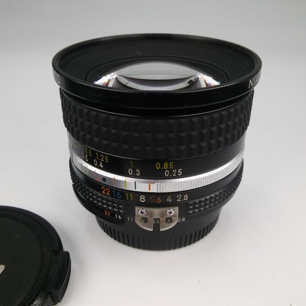 NIKON AIs 20mm F2,8