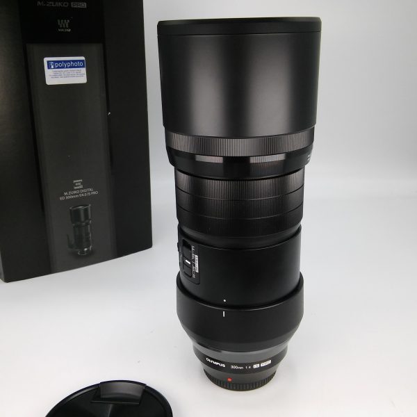 OM SYSTEM ED 300mm F4 IS PRO