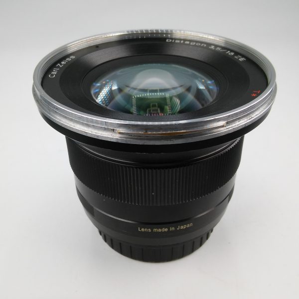 ZEISS ZE 18mm F3,5 attacco CANON EOS EF - immagine 3