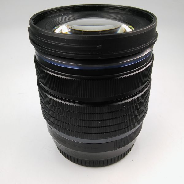 OM SYSTEM 12-45mm F4 PRO - immagine 3