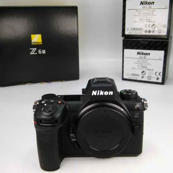 NIKON Z6 III (Scatti eseguiti 57) - MATERIALE ex DEMO -
