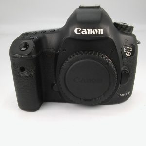 CANON EOS 5D Mark III (scatti 64.706 )