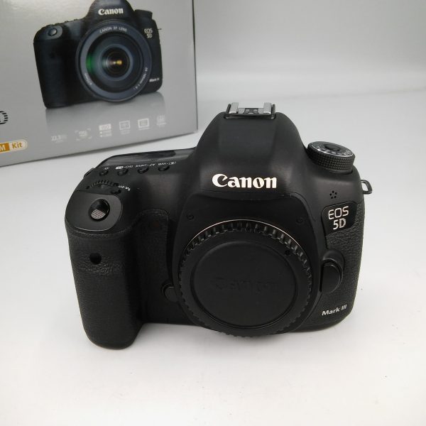 CANON 5D Mark III (scatti 100.834)