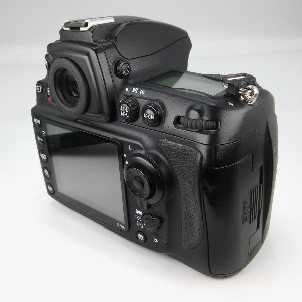 NIKON D700 (scatti eseguiti 23.892) - immagine 5