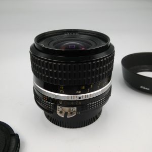NIKON 35mm F2,8