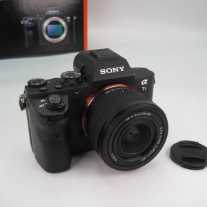 SONY ALPHA 7 II + 24-60mm (11.910 SCATTI)