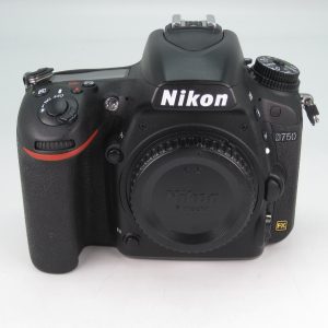 NIKON D750 (scatti 2.632)