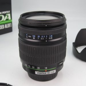 PENTAX SMC DA 18-250mm  F/3.5-5.6 ED AL