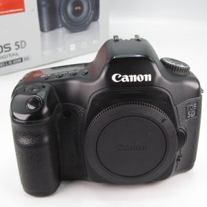 CANON EOS 5D (37.000 scatti)